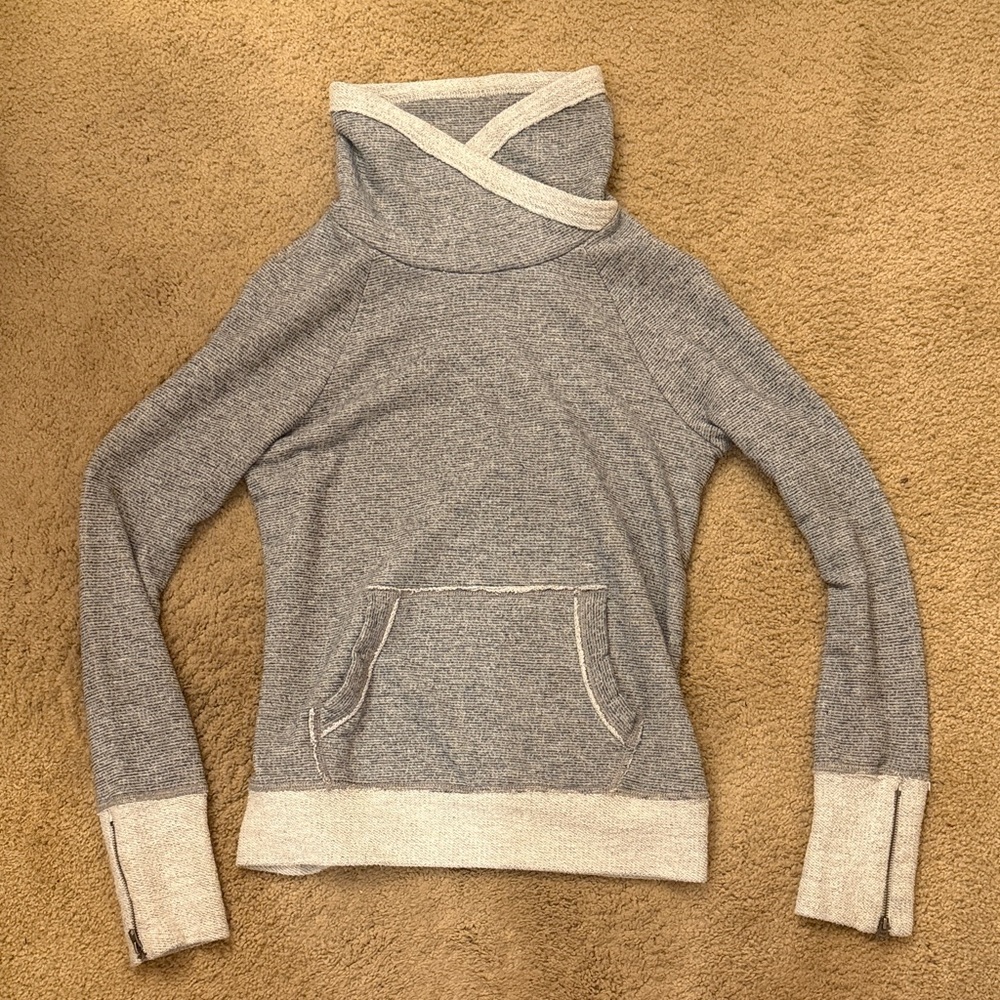 Abercrombie & Fitch Gray and Cream Cowl Neck Sweater